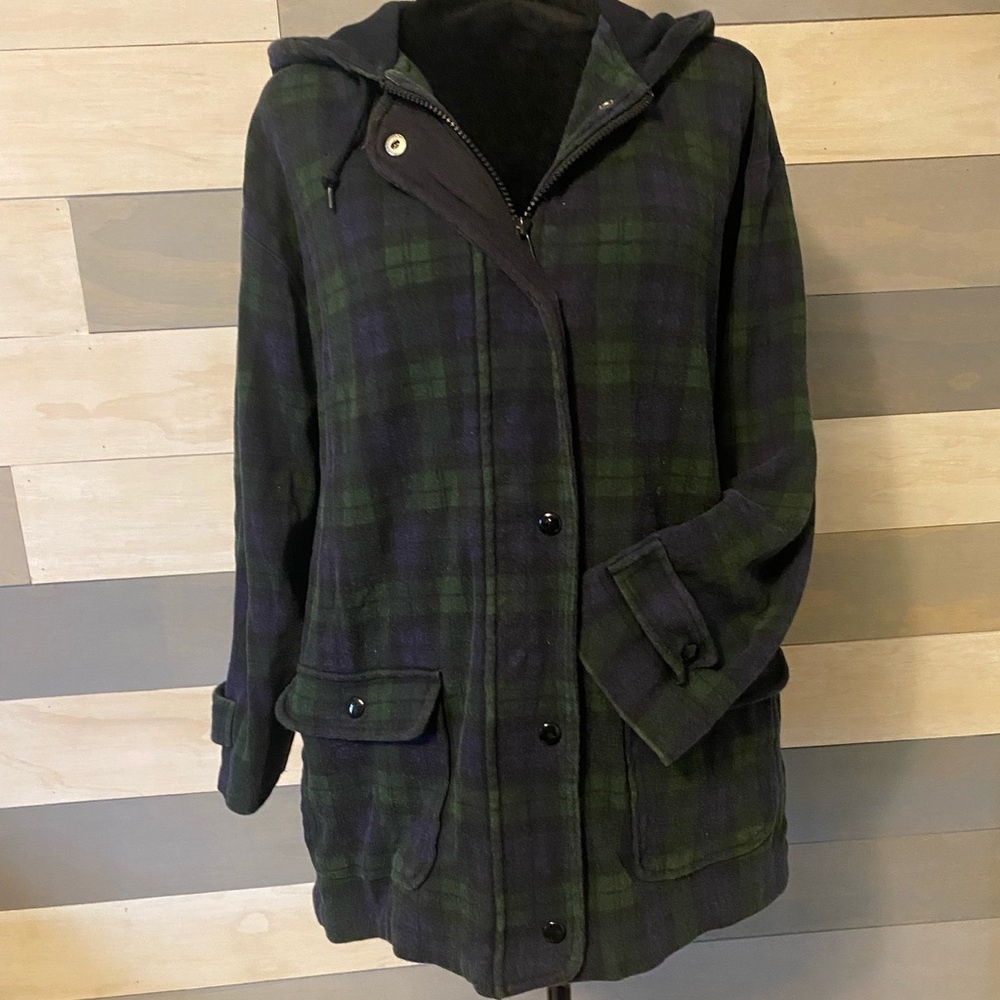 Jones New York hoodie jacket. Navy and green plaid. PL. 100% cotton. Zipper/snap